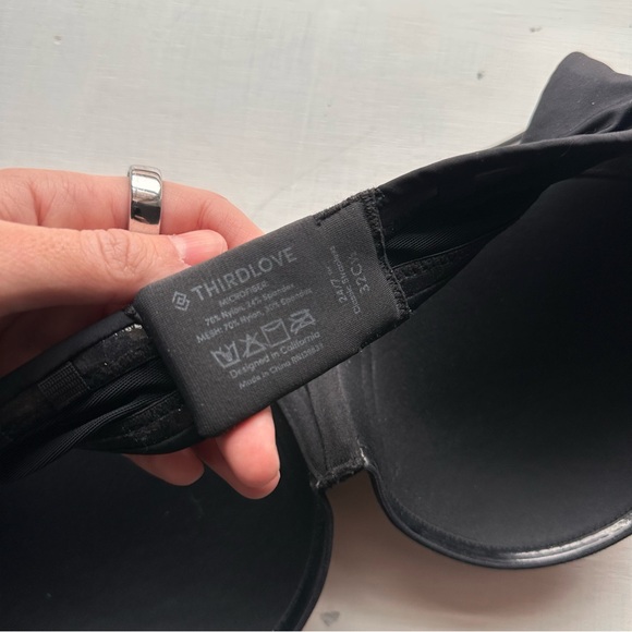 ThirdLove — 24/7 Classic Black Strapless Bra with Detachable Straps - Picture 3 of 8